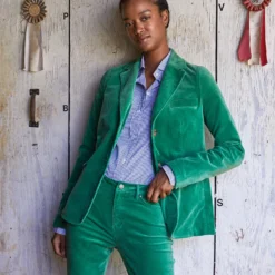 Flare Cropped 5-Pocket Jean In Apple Stretch Velveteen -Chicorya Sales M F23 CATALOG DROP 2 PDP 14