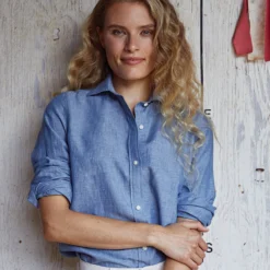 Understudy Shirt In Extra Light Washed Cotolino Chambray -Chicorya Sales M F23 CATALOG S71427 28 D1 PDP