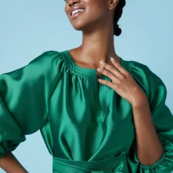 Trapunto Blouson Dress In Emerald Silk/Wool -Chicorya Sales M HOLIDAY 23 CATALOG PDP 33 S72092