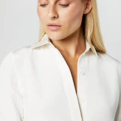 Icon Blouse In Ivory Silk Crepe De Chine 17 Icon Blouse In Ivory Silk Crepe De Chine -Chicorya Sales S17146 514