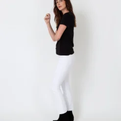 Short-Sleeved Deep-V Tee In Black Pima Cotton -Chicorya Sales S31942 4