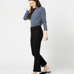 Flare Cropped 5-Pocket Jean In Black Stretch Denim -Chicorya Sales S53358 2191