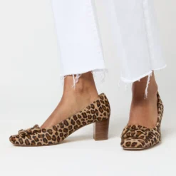 The Hustler Ankle Fray Jean In Fairest Of Them All -Chicorya Sales S54572 1464