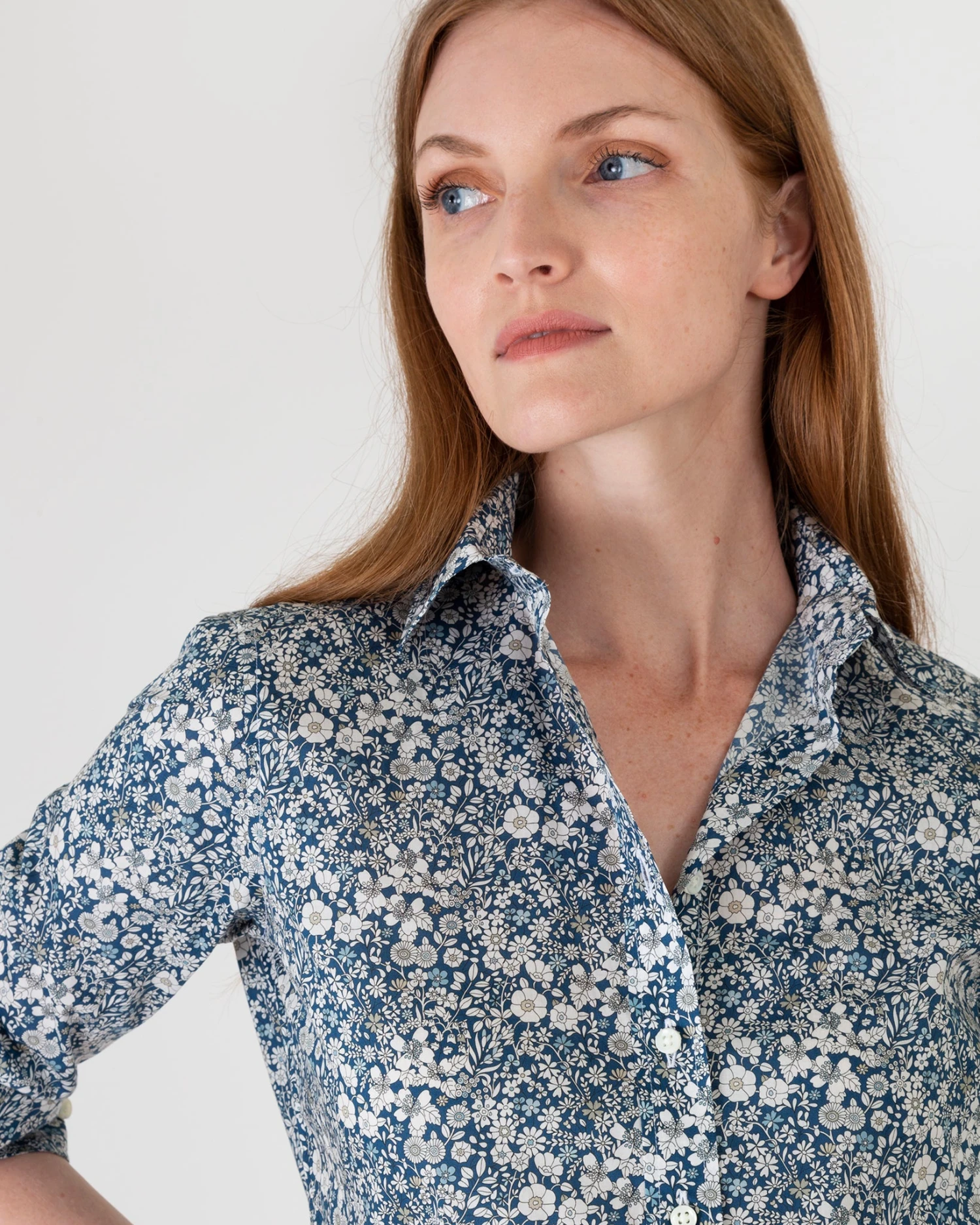 Tomboy Popover Shirt In Blue Multi June's Meadow Liberty Fabric 9 Tomboy Popover Shirt In Blue Multi June's Meadow Liberty Fabric - Image 7