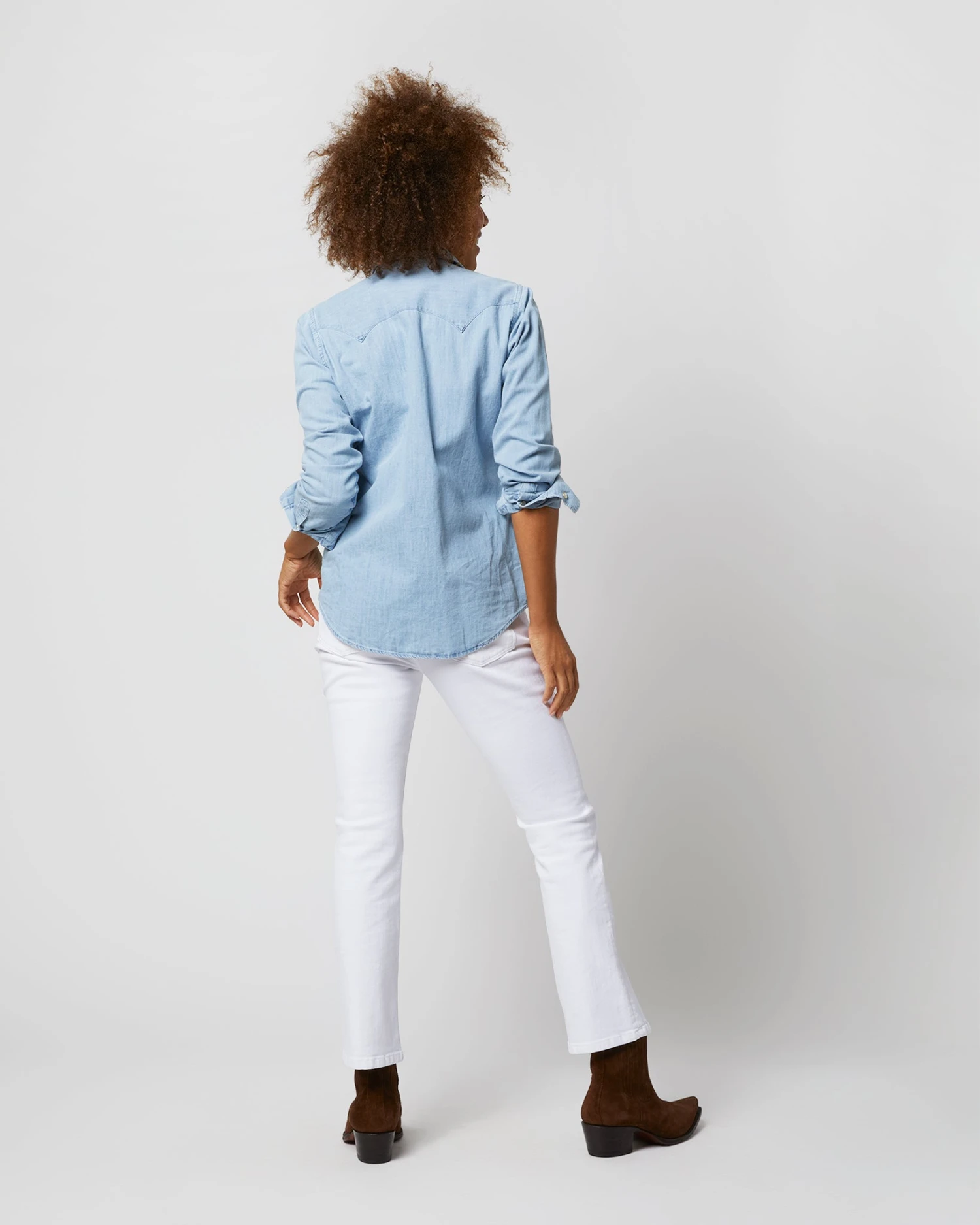 Western Shirt In Extra Lightwash Denim 7 Western Shirt In Extra Lightwash Denim - Image 5