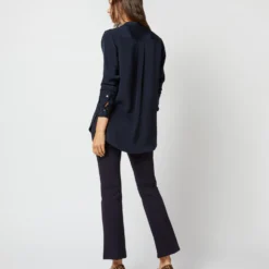 Nyala Blouse In Navy Silk Crepe De Chine -Chicorya Sales S70504 1352