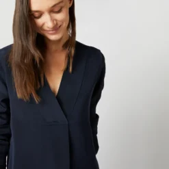 Nyala Blouse In Navy Silk Crepe De Chine -Chicorya Sales S70504 1418