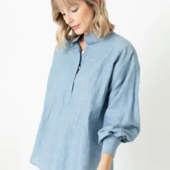 Anaya Popover Shirt In Extra Light Washed Cotolino Chambray -Chicorya Sales S70927 6