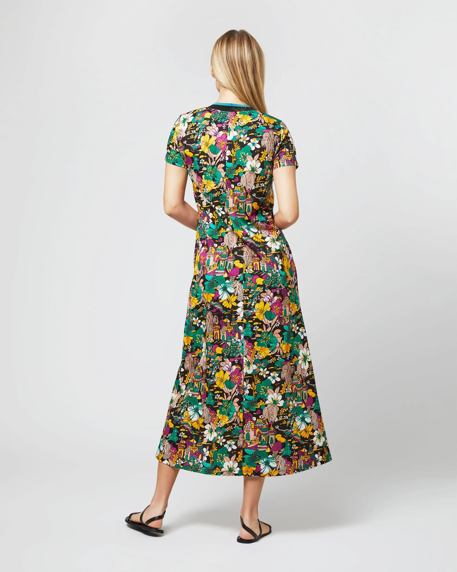 Sporty Swing Dress In Temples Jersey 7 Sporty Swing Dress In Temples Jersey - Image 5