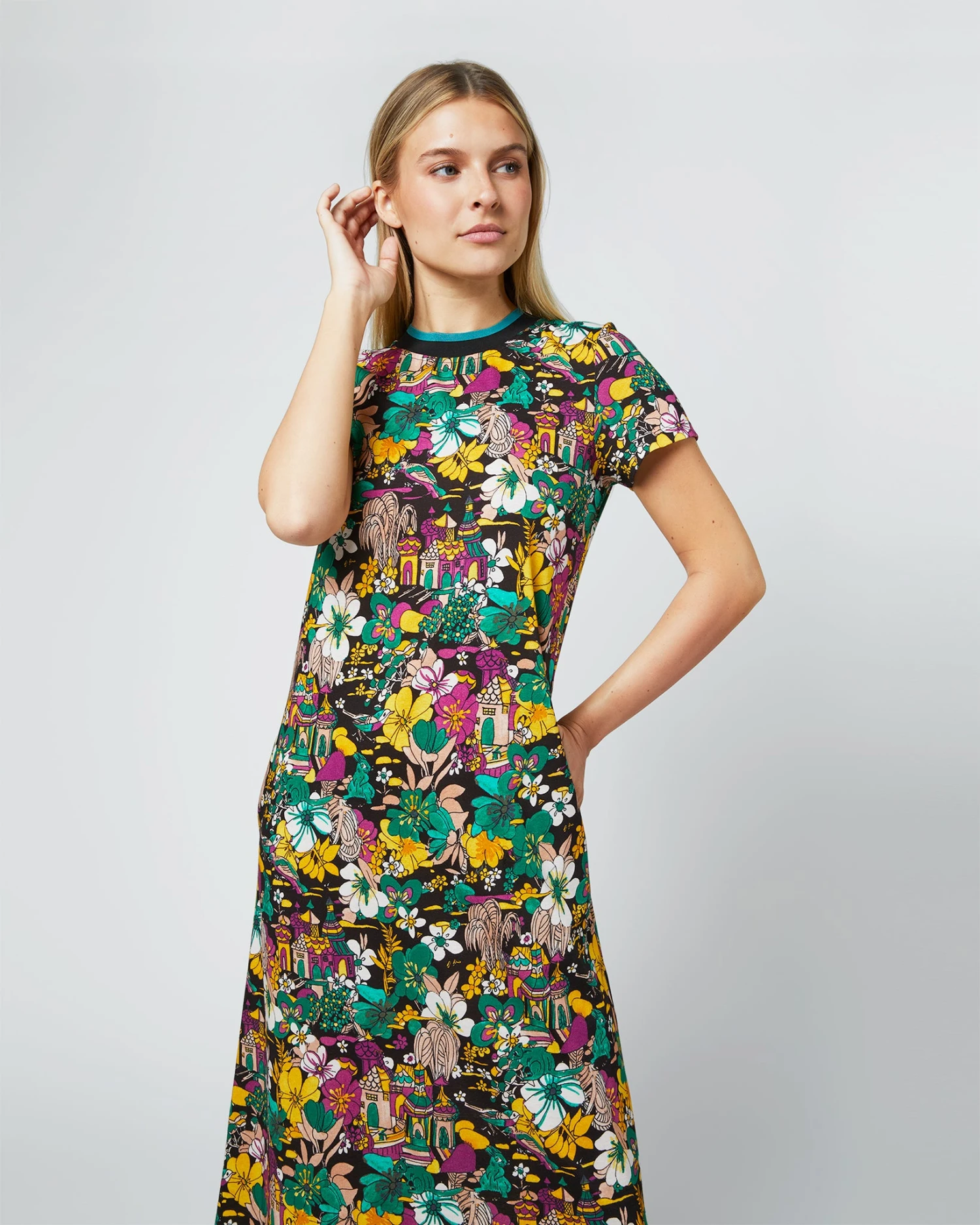 Sporty Swing Dress In Temples Jersey 8 Sporty Swing Dress In Temples Jersey - Image 6