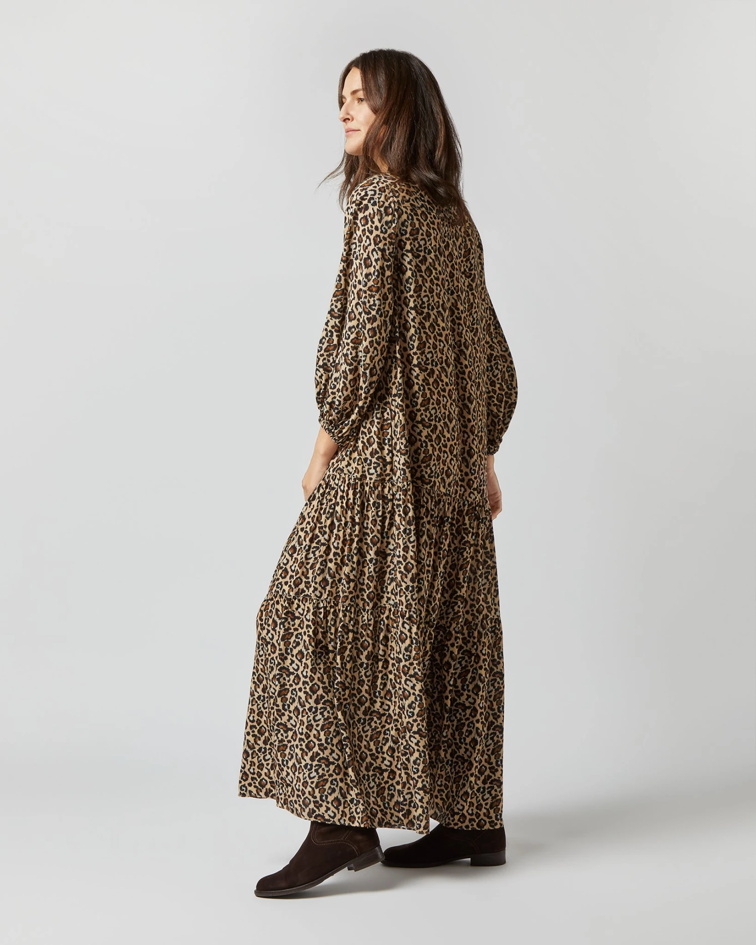 Isla Shirtdress In Camel/Black Painterly Leopard Crepe De Chine 12 Isla Shirtdress In Camel/Black Painterly Leopard Crepe De Chine - Image 10