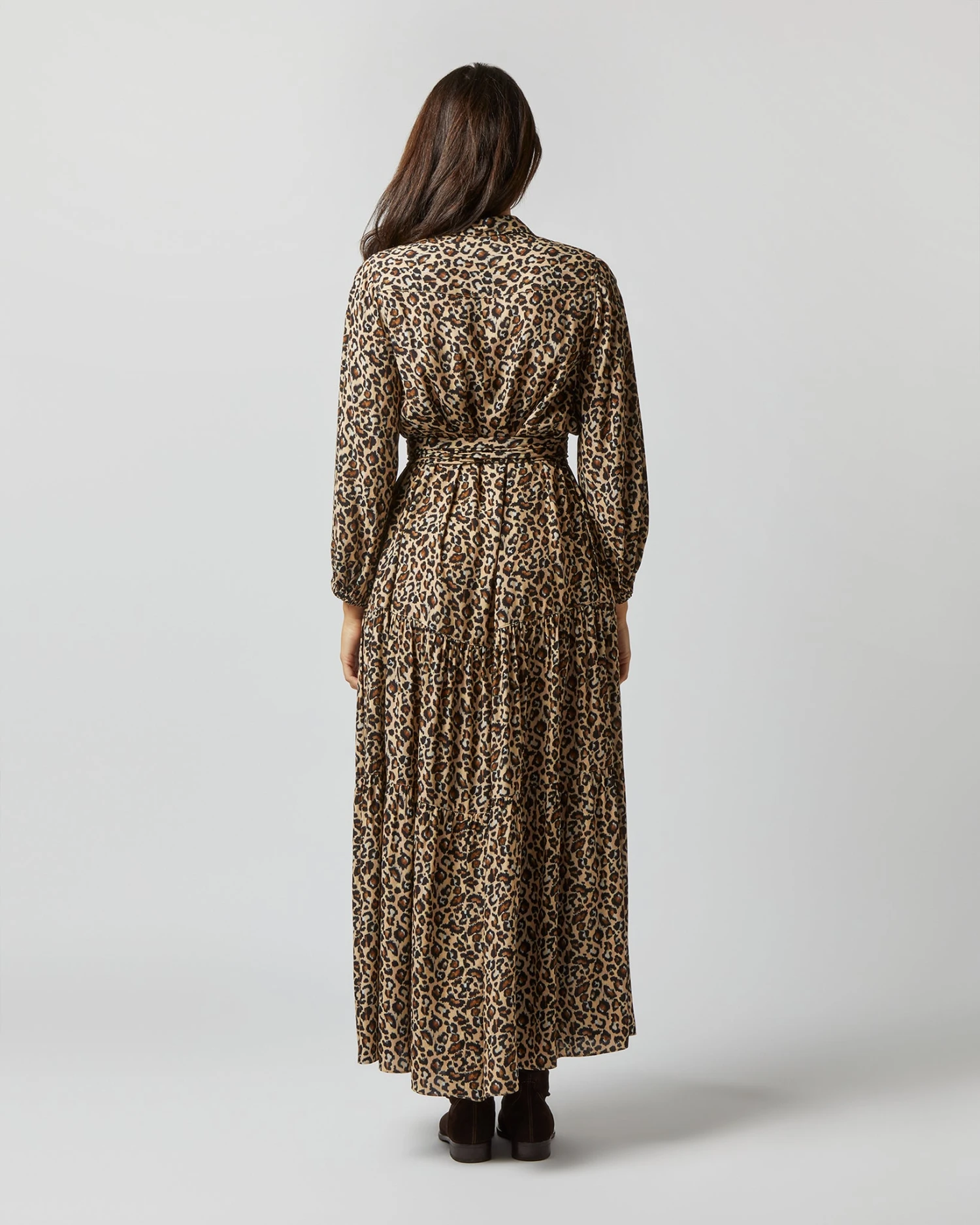 Isla Shirtdress In Camel/Black Painterly Leopard Crepe De Chine 7 Isla Shirtdress In Camel/Black Painterly Leopard Crepe De Chine - Image 5