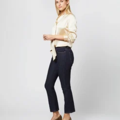 Tie-Neck Blouse In Platino Silk Charmeuse 11 Tie-Neck Blouse In Platino Silk Charmeuse -Chicorya Sales S71421 1670