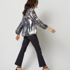 Ariana Blouse In Navy/Metallic Floral Academy Liberty Fabric Lamé -Chicorya Sales S72084 3832