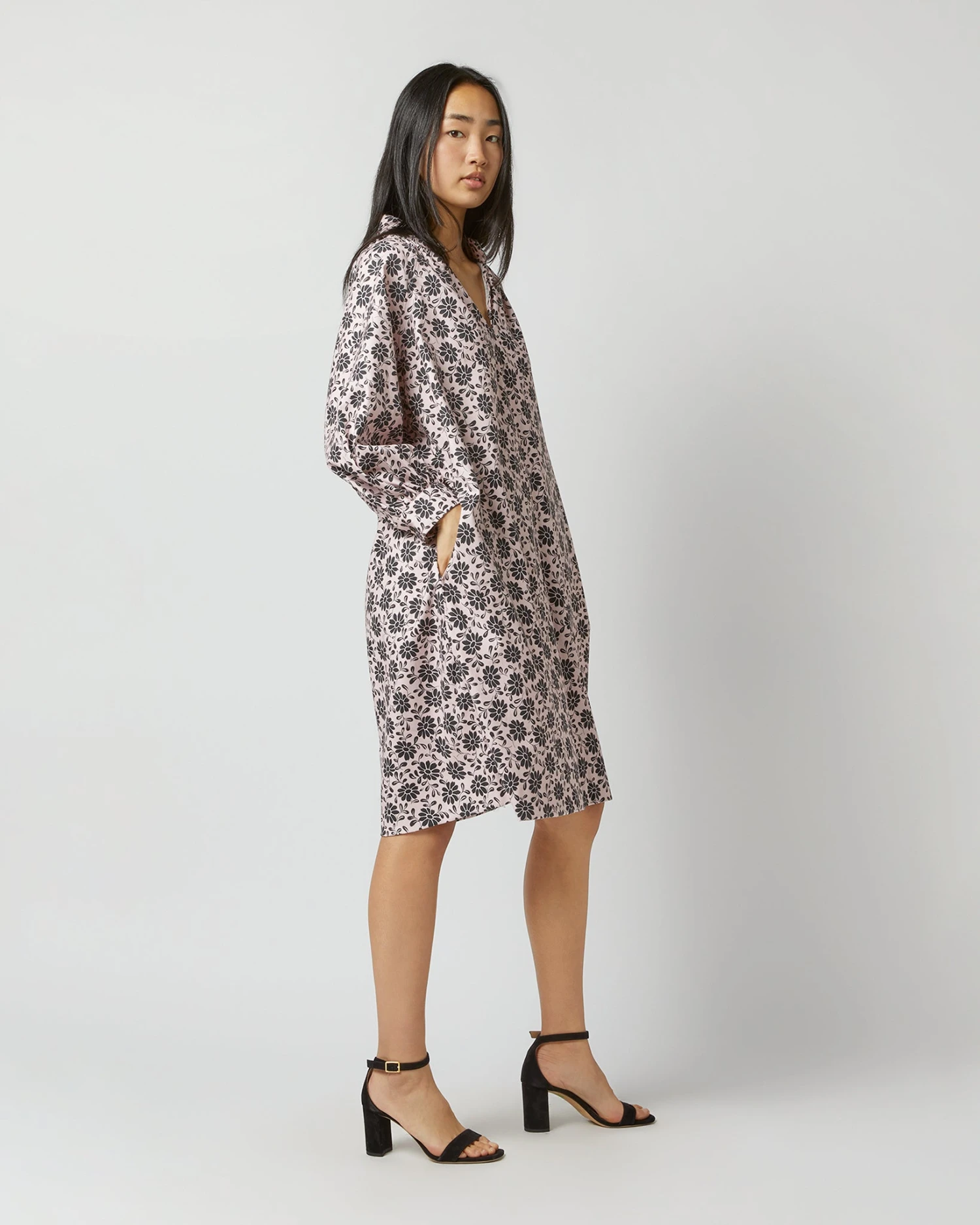 Liya Dress In Light Pink/Charcoal Daisy Stretch Sateen 6 Liya Dress In Light Pink/Charcoal Daisy Stretch Sateen - Image 4