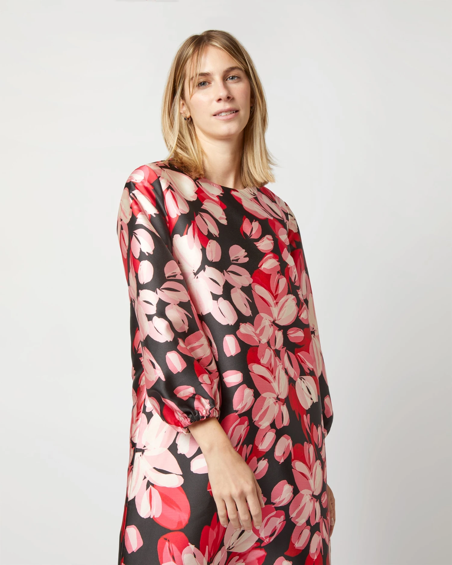 Long-Sleeved Paige Maxi Dress In Pink/Black Painterly Floral Mikado 8 Long-Sleeved Paige Maxi Dress In Pink/Black Painterly Floral Mikado - Image 6