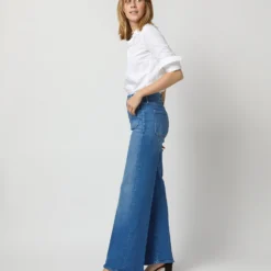 The Patch Pocket Roller Jean In Eager Beaver -Chicorya Sales S72272 1463