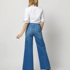 The Patch Pocket Roller Jean In Eager Beaver -Chicorya Sales S72272 1470