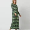 Long Sleeve Swing Dress In Papyrus Green Sablé -Chicorya Sales S723426 4