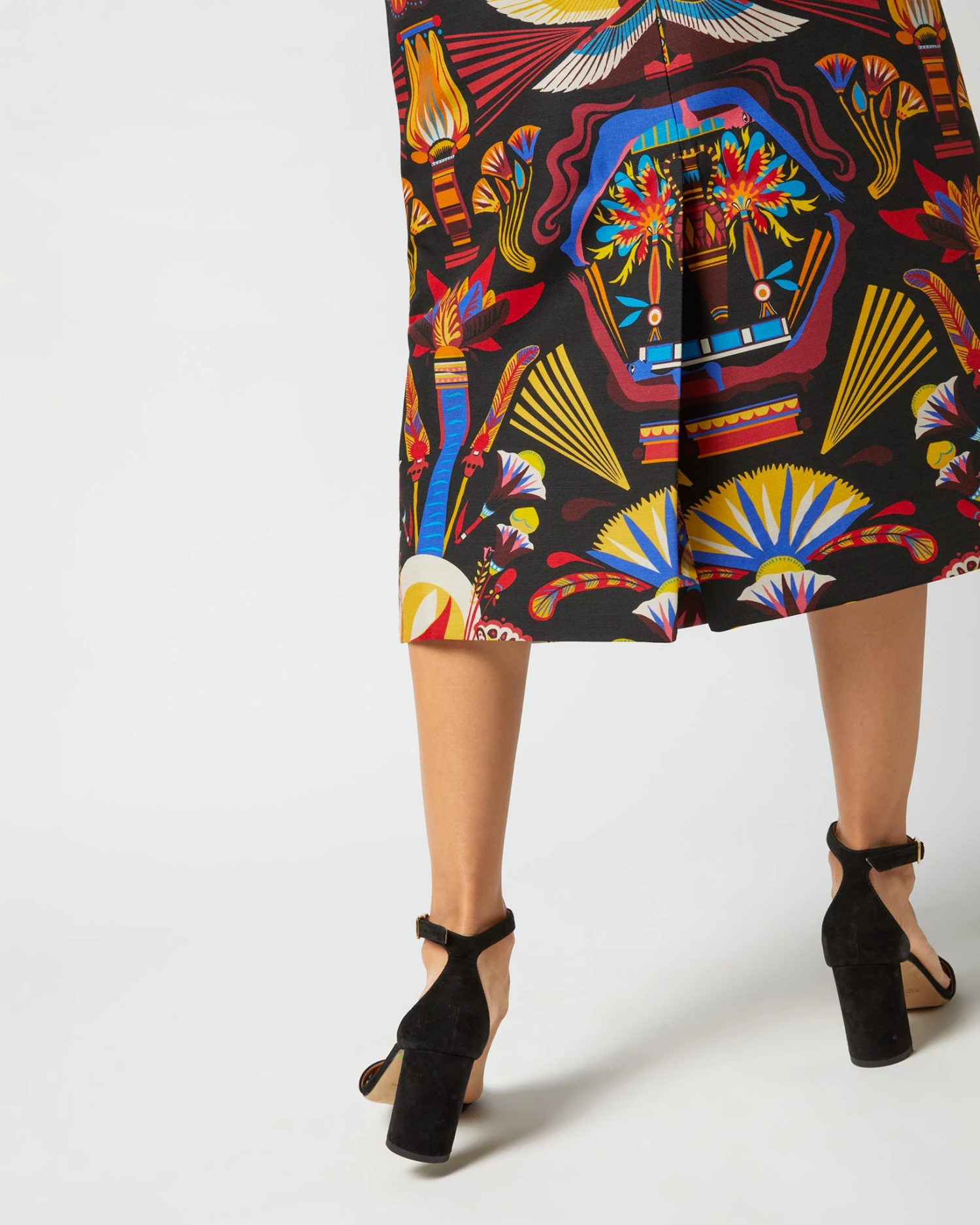 Pencil Skirt In Nephthys Navy Cady Wool 8 Pencil Skirt In Nephthys Navy Cady Wool - Image 6