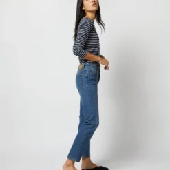 Classic Jean In Mid Vintage -Chicorya Sales S72621 20