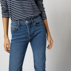 Classic Jean In Mid Vintage -Chicorya Sales S72621 70