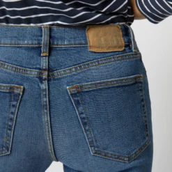 Classic Jean In Mid Vintage -Chicorya Sales S72621 84